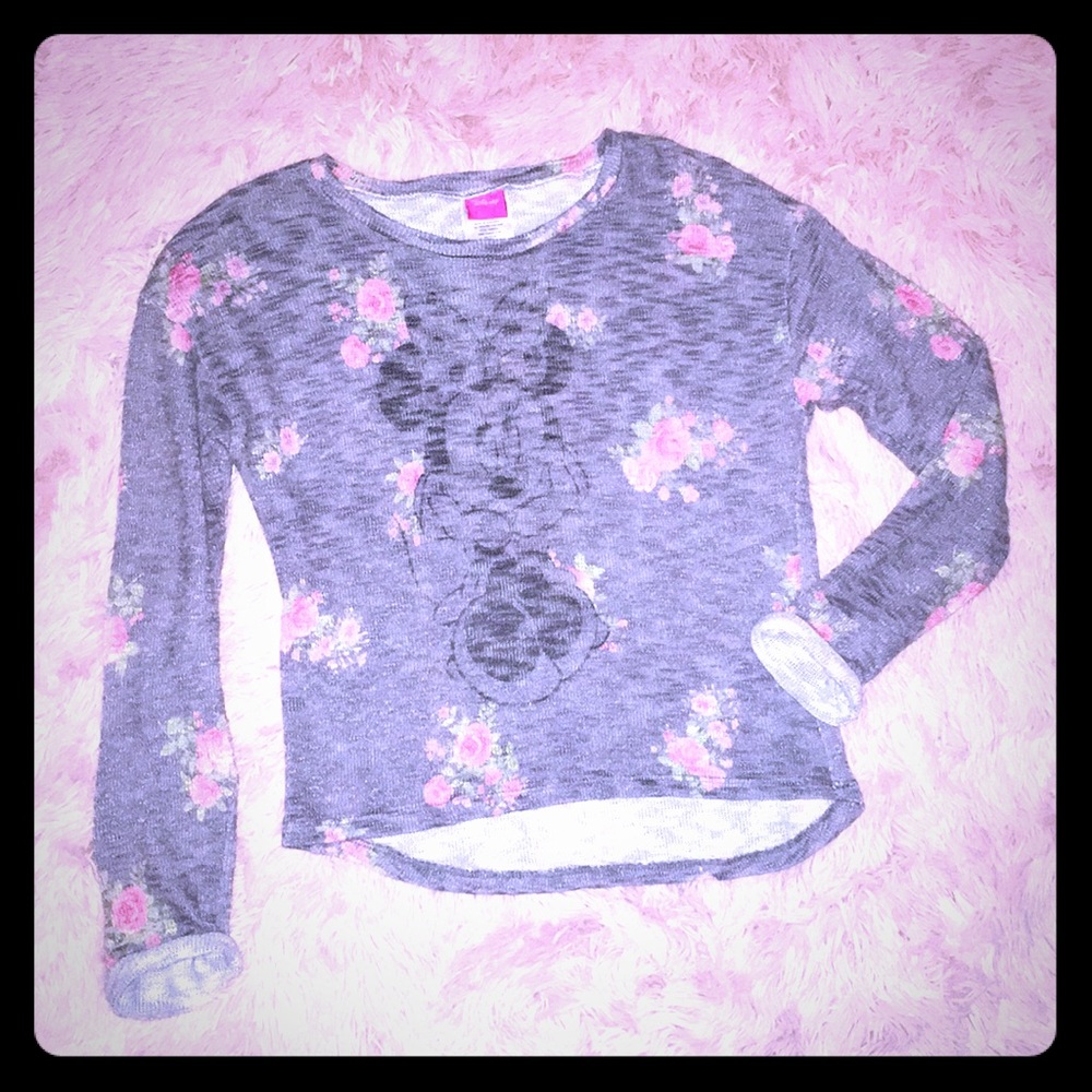 ⬇️ 2 Marked Listings for $25 - Lightweight Long Sleeve Mini Mouse Sweater